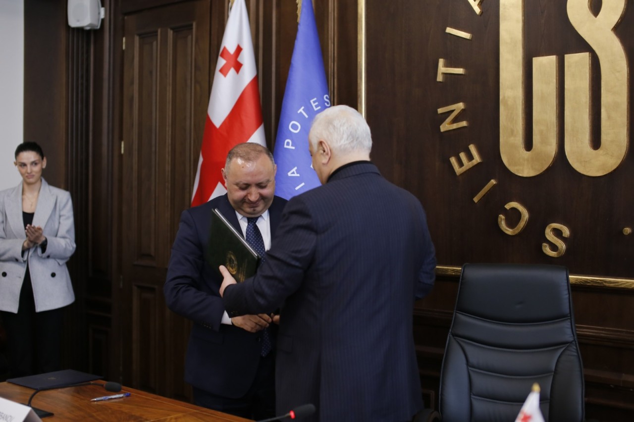 ADAU ilə GTU arasında əməkdaşlıq memorandumu imzalanıb - FOTOLAR